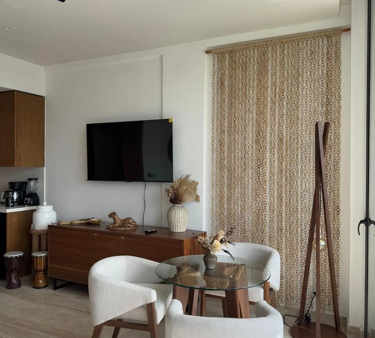 Luxurious Studio Mistiq Gardensii Pool Beachclub 툴룸 0*,